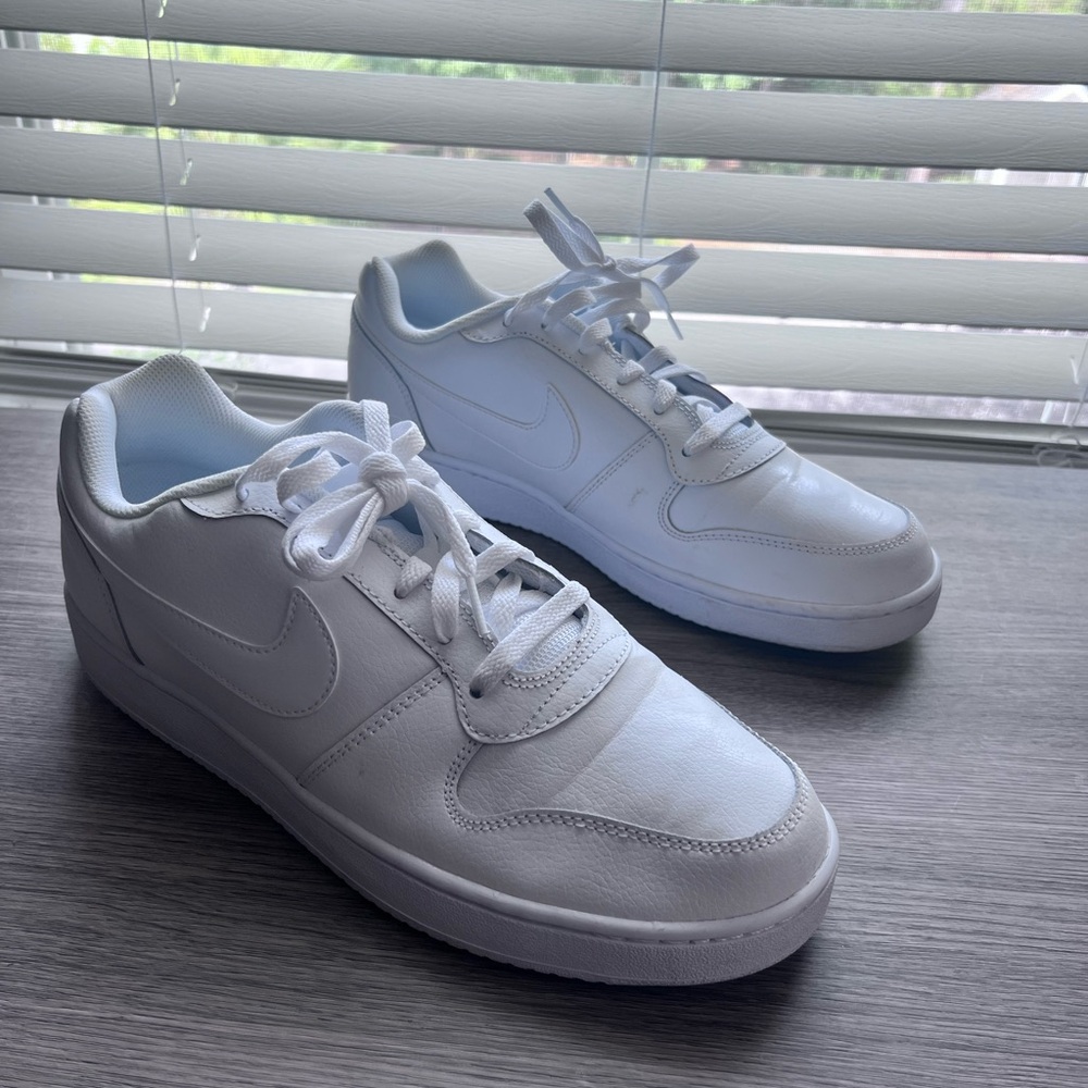 Nike White Airforce Size 11